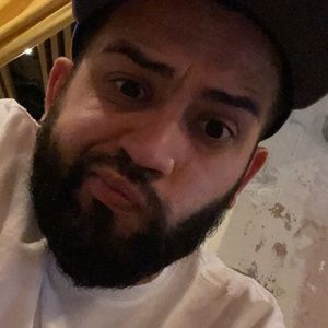 Meet your Posher, Andres